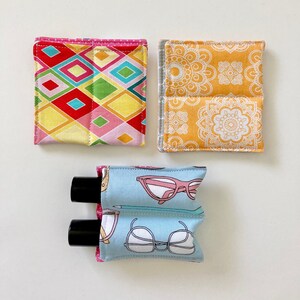 Roller Bottle insert, 2 Pocket, Essential oil insert, Oil Sleeve, Oil bottle pockets, padded oil bag, Essential oil storage, oil travel case