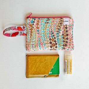 Mini Zipper pouch,Pink Floral Balloons, purse organizer, Coin purse, wallet earbud pouch, business card holder edeenut, essential oil holder