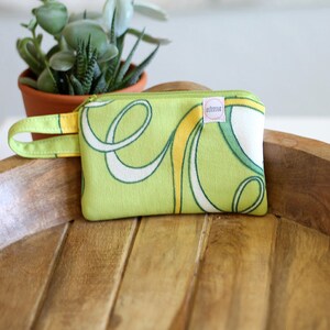 Essential oil bag, Mini zipper pouch, Vintage Retro up-cycled fabric bag, edeenut, Oil Insert, Coin purse, makeup bag, Cosmetic bag, wallet