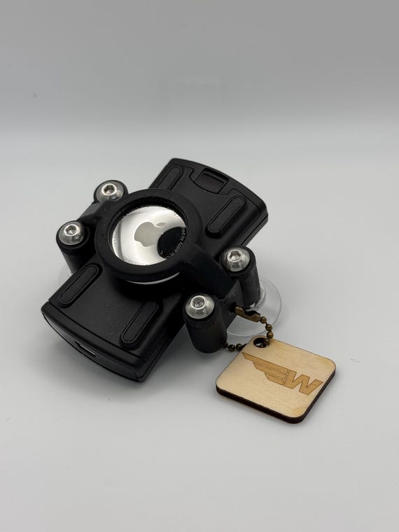 Garmin GLO 2 GPS Mount With Suction Cups & AirTag Holder - Etsy