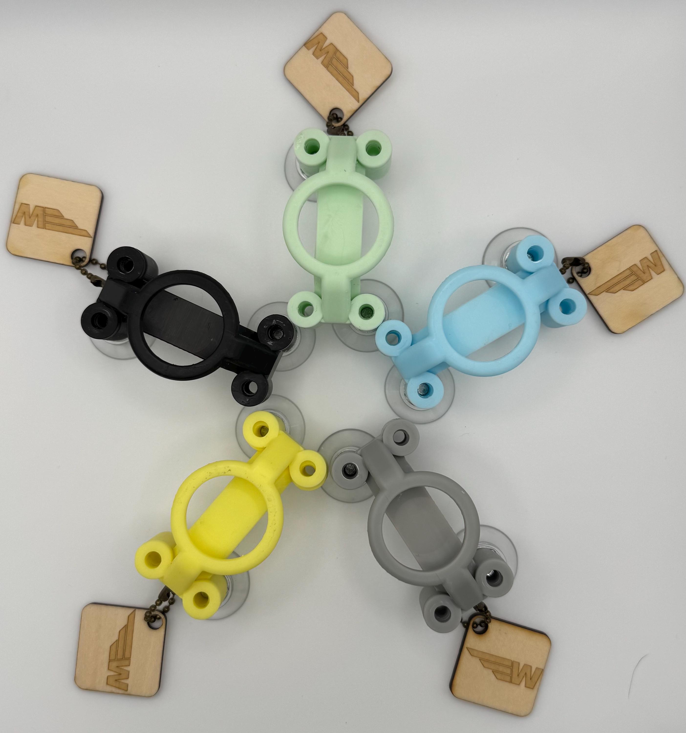 Garmin GLO 2 GPS Mount With Suction Cups & AirTag Holder - Etsy