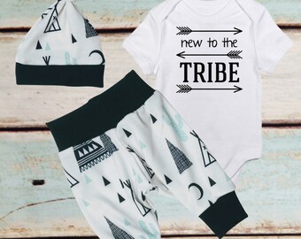 Native baby Boy White onesie Thanksgiving applique Tee Pee feathers 12 mos 6 mos 3 to 9 mos 12mos NB 2T 3T handmade short long sleeve nice
