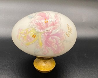 Vintage Noritake Easter Egg: Japanese Porcelain With Gold Stand
