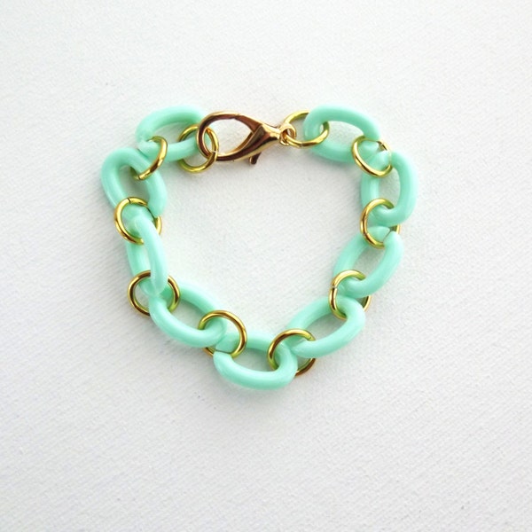 Mint and gold chain bracelet