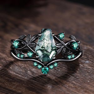 Vintage coffin cut moss agate engagement ring set emerald stacking wedding ring set black gold rings unique leaf design bridal ring set