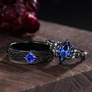 Ensemble unique de bagues pour couple marquise et saphirs en or noir, alliance assortie pour lui, lui et saphir, bague de fiançailles en saphir, brindille, feuille de vigne