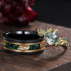 Unique Moss Agate Couple Ring Set His&Her Matching Wedding Band Moss Agate Engagement Ring Men's Emerald Tungsten Ring Emerald Bridal Ring
