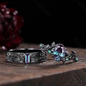 Oval Cut Alexandrite Couple Ring Set Gothic Black Gold His and Hers Matching Wedding Band Nature Inspired Ring Emerald Bridal Promise Ring