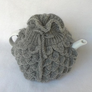 Teapot Cozy Tea pot cozy, tea accessories wool cozy Crocodile stitch - dove grey wool