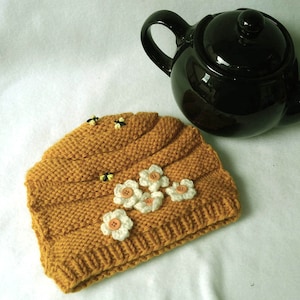 Bee Hive Teapot Cozy tea cosy, tea accessories wool cosy beehive cosy large in wool image 4