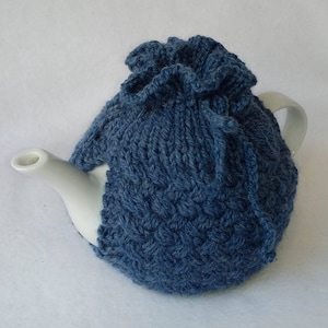 Cable Knit Teapot Cozy tea cosy, tea accessories wool cosy - cross cabling, wool