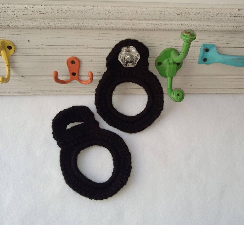Crochet Kitchen towel ring set black