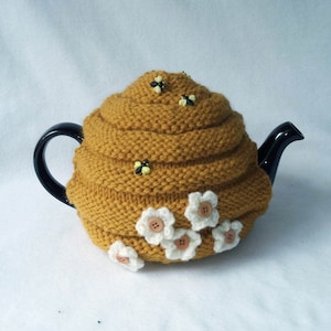 Bee Hive Teapot Cozy tea cosy, tea accessories wool cosy - beehive cosy large in wool