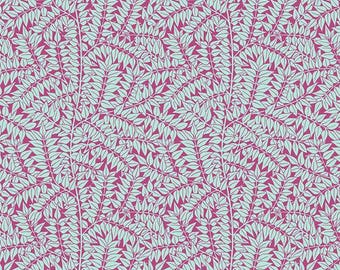 Ramas - Magenta // Kaffe x Morris & Co. La tela de algodón original de Morris Co cortada a medida estilo boho