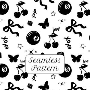 Puede incluir: Patrón sin costuras en blanco y negro con motivos repetidos. El patrón incluye una bola ocho, cerezas, mariposas, dados, lazos, estrellas y la palabra "love". También está presente el texto "Seamless Pattern".