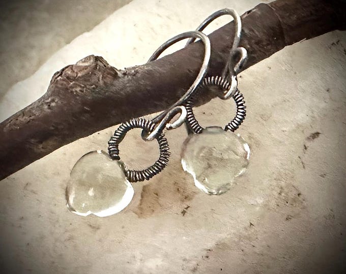 Sweet Leaf Earrings