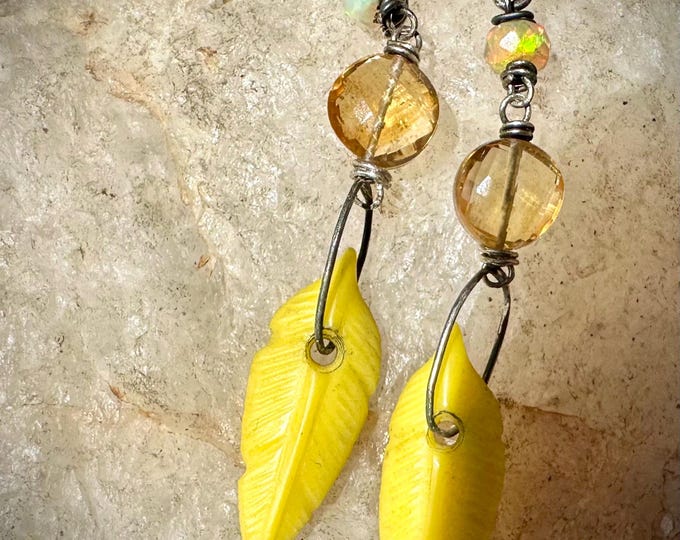 Friend Under the Sun Earrings