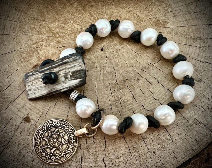Wood & Pearl Bracelet