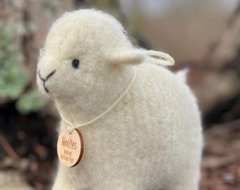 Knuffeldier met lams- Milieuvriendelijk- Volledig natuurlijk- Schapen- boerderij