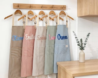 Personalized Hand Embroidered Apron - Custom Name/Pattern Kitchen Apron - Gift for Home Bakers Cooks - High-Quality Fabric