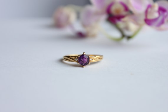 Vintage 18ct Yellow Gold Amethyst Ring - image 1