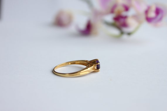 Vintage 18ct Yellow Gold Amethyst Ring - image 2
