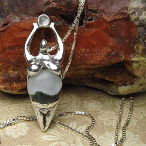 Sterling Silver Earth Goddess Pendant,  Goddess Jewelry  Necklace,  Moss Agate,  MoonStone, Hand Sculpted, Earth Mother, New Age Pendant,