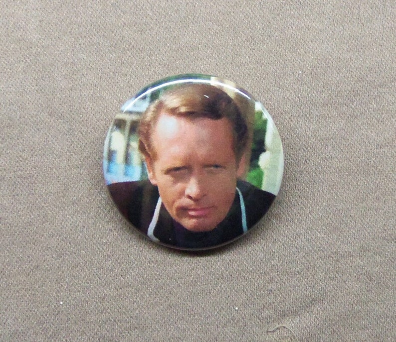 The Prisoner 5 Button Set #2 #6 Bicycle Patrick McGoohan Not a # Free Man 1.25" The Prisoner 5 Button Set #2 #6 Bicycle Patrick McGoohan Not a # Free Man 1.25"