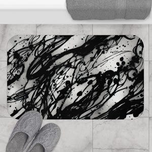 Moderne abstracte badmat, badkamerdecor, minimalistische woonaccessoires, cadeau voor housewarming, zwart-wit ontwerp