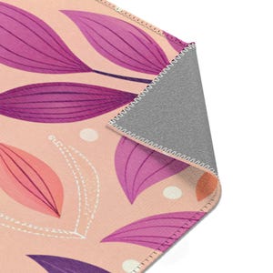 Pink Purple Leaf Pattern Area Rug | Floral Botanical Accent Rug