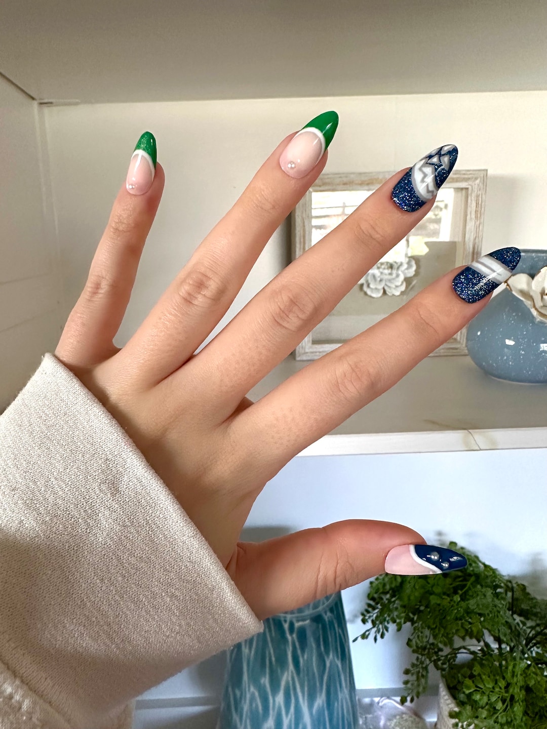 Vancouver Canucks Inspired Press-on Nails Hand Painted Gel