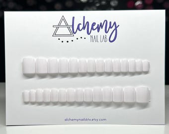 Hue Is The Artist | 28-Piece Set, Subtle White Nails, Simple Press Ons, White Press On Nails w/ Application Kit, OPI Gel, X-SHORT SQUARE