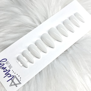 I Couldn&#39;t Bare Less | 10-Piece Set, Milky White Press On Nails, Simple Soft White Nails, Subtle Bridal Nails, SHORT STILETTO, Size Small