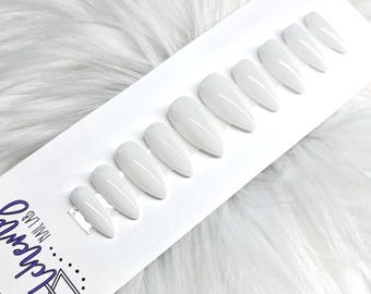 I Couldn&#39;t Bare Less | 10-Piece Set, Milky White Press On Nails, Simple Soft White Nails, Subtle Bridal Nails, SHORT STILETTO, Size Small