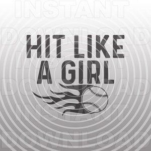 以下が含まれることがあります： 「Hit Like A Girl」というテキストと、その後ろに炎がついた野球ボールが描かれた白黒のグラフィックデザインです。