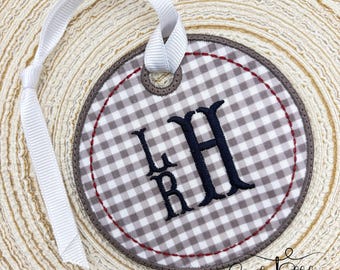 Archivo de bordado a máquina de etiqueta de bolsa In The Hoop, patrón de diseño de bordado de etiqueta de equipaje, diseños de puntadas creativas, etiqueta de bolsa ITH o etiqueta de equipaje