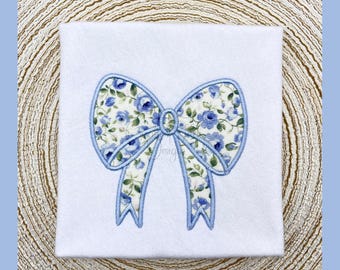 Maskinbroderidesign med rosettapplikation, broderidesign med flickapplikation, vintagebroderi, kreativa stygndesigner