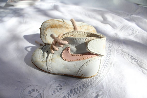 Pink nike baby shoes sale