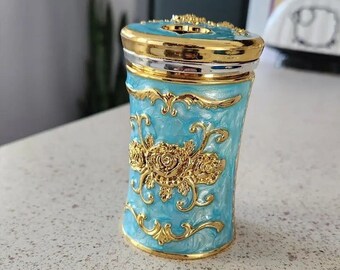 Toothpick Holder With Lid - European-style High-end Embossed Toothpick Container for Home - Creative Disposable.