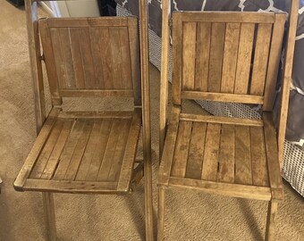 Set of 2 Antique/Vintage 1920s Wooden Folding Chairs