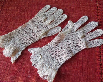 Childs Vintage Lacey Crochet Open Knit Gloves