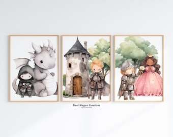 以下が含まれることがあります： ドラゴン、騎士、王女、城を描いた、額装された水彩画の3枚セット。ドラゴンはグレーで、騎士と王女は中世の衣装を着ています。プリントは木製のフレームに入っています。