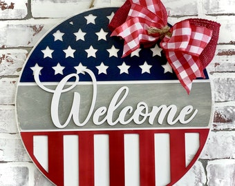 Patriotic Farmhouse shiplap wreath Doorhanger - Flag wreath door hanger - 4th of July  doorhanger - welcome wreath - round shiplap wreath