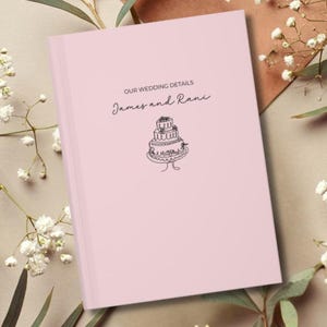 パーソナライズされたウェディングプランニングジャーナル、未来の花嫁へのノートブックプランナーギフト、花嫁になる人へのブライダルシャワーギフト、彼女のコケットへの婚約ギフト