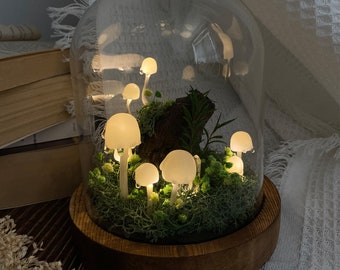 Handmade Mushroom Forest Night Light White Mushroom on Tree Stump Magic Mushroom Lamp with Water Droplets, Crystal Light Unique Decor Gift