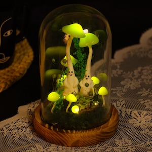 Whimsical Mushroom Night Light, Cute Forest Elf Lamp, Glowing Green Mushroom Lamp, Magical Fairycore Table Decor, Cozy Woodland Gift Idea