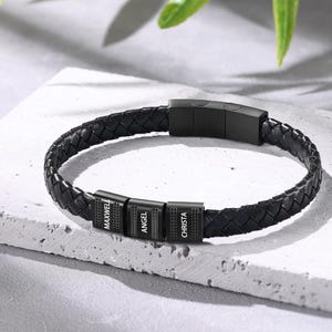 Personalized Pu Leather Bracelet for men,Family Name Beaded Memorial and Text Bracelet,To Man Gift, Gift for Him,Husbands gift,Gift Fir Dad