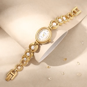 Custom Name Vintage Women Watch,Dainty Name Watch,Womens Watch, Womens Watch Gift,Pearl Watch Gift For Her,Christmas gift Valentine's gift