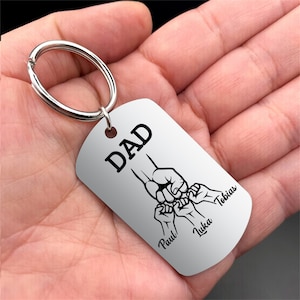 Porte-clés personnalisé pour papa, porte-clés de famille pour papa, poings de père avec photo, noms de famille, cadeaux pour papa, 1er cadeau de fête des pères