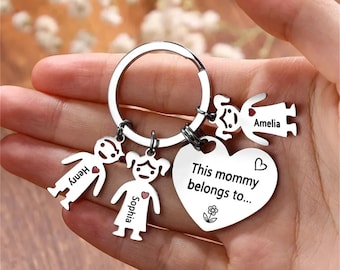 Ensemble de 1 à 5 noms de porte-clés personnalisés pour maman, « Cette maman appartient à... » Porte-clés avec breloques enfants, cadeaux pour elle, femme, idée cadeau fête des mères pour maman